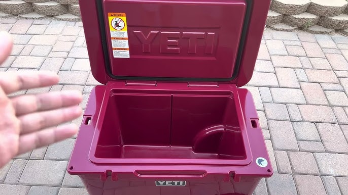 Tundra 50 owners. What's the correct yeti ice configuration? I cannot get 2  4 pounders side by side. It is too tight. Best I can do I pic 2 🤦‍♂️ :  r/YetiCoolers