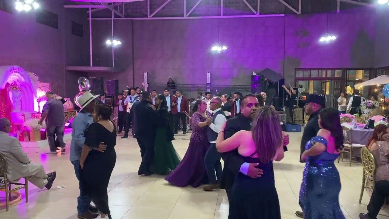 Rancheras  la última Banda del valle 