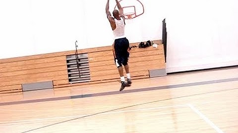 Dre Baldwin: Thru Legs, Hesitation Move One Dribble Pullup Jumpshot Pt. 1 | Kobe Bryant Scoring Move
