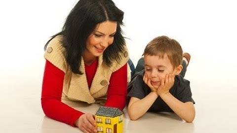 Brain Building Moments | Teaching your 2 year old basic problem solving skills