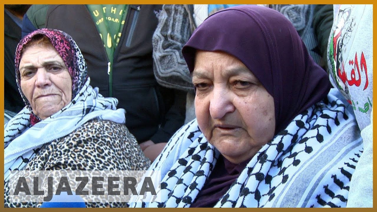 الجيش الإسرائيلي يهدم منزل ناشط فلسطيني بارز | الجزيرة الإنجليزية