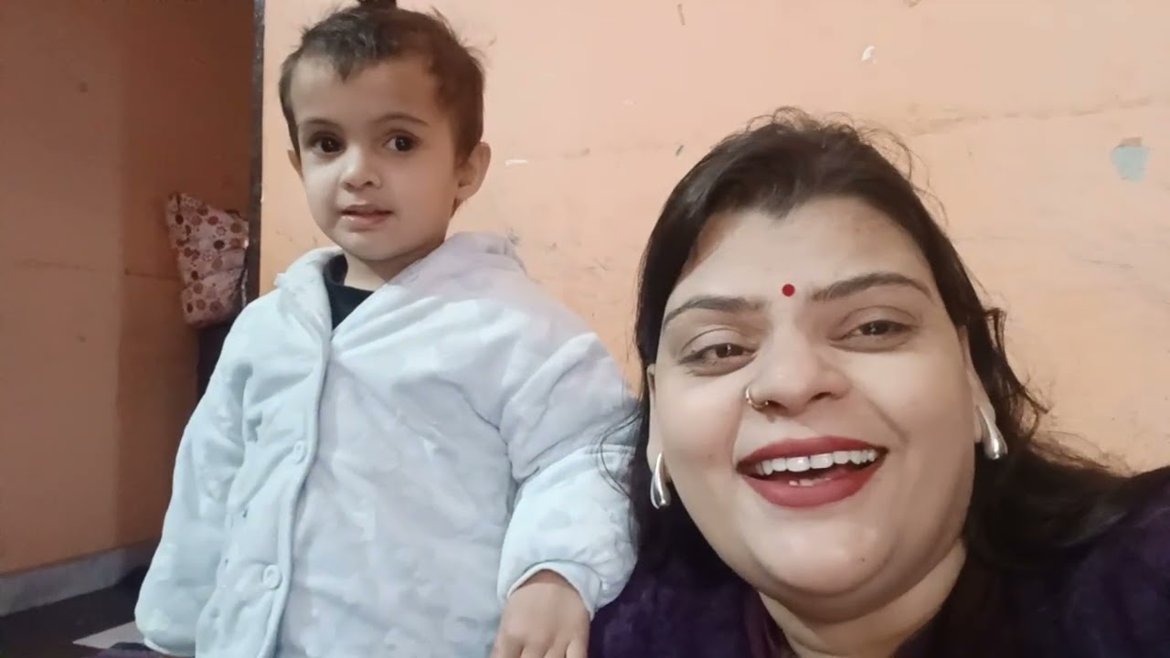 हम गए दिल्ली के भजनपुरा मार्केट।और देखिए क्या क्या की हमने शॉपिंग 🛍️