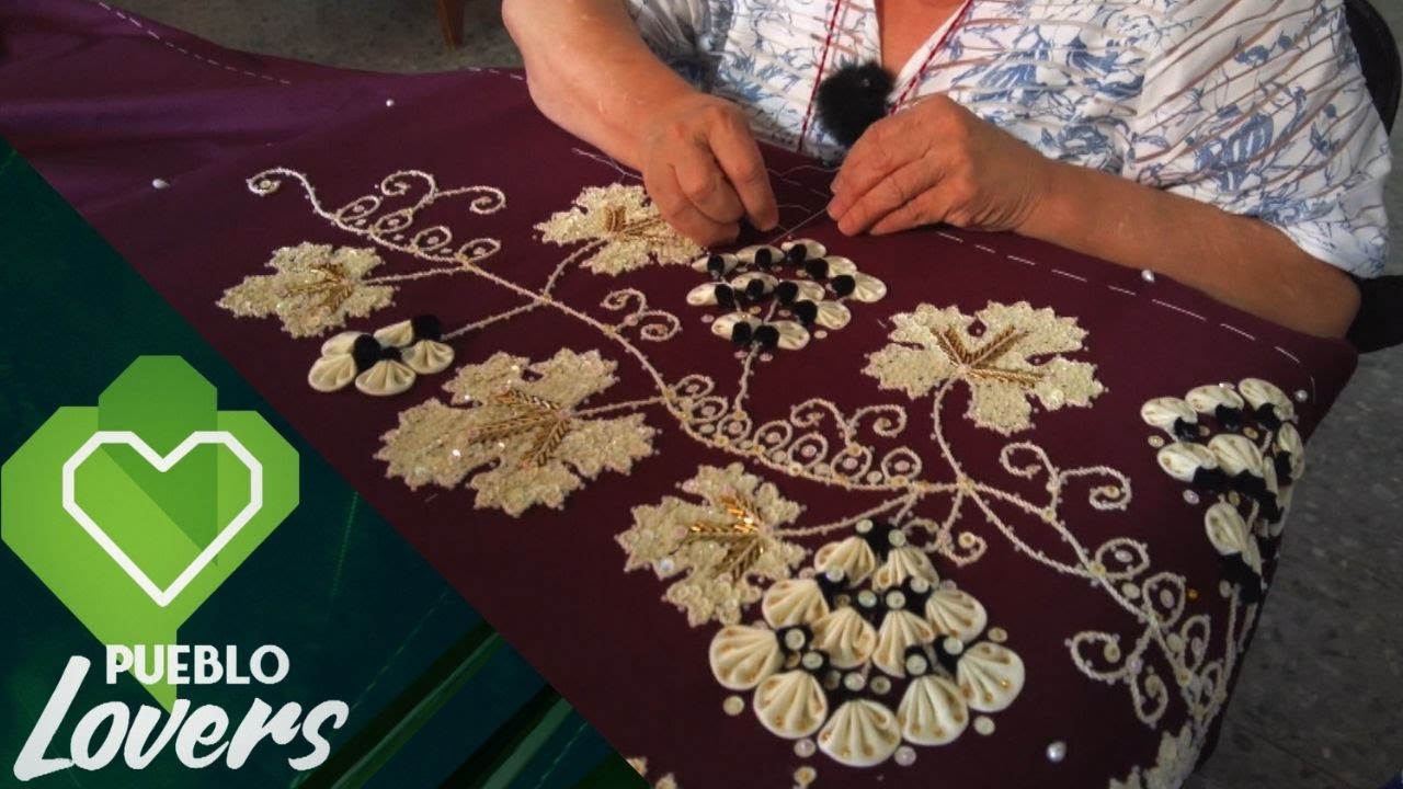 El Pañuelo del Gajo, de Torrejoncillo a las pasarelas | Pueblo Lovers