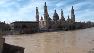 ESPECTACULAR CRECIDA RIO EBRO ZARAGOZA 2015 POR LORENZO MARTINEZ