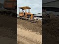 A car is pushing meat into the canal. #bollduzer #excavator #25ton