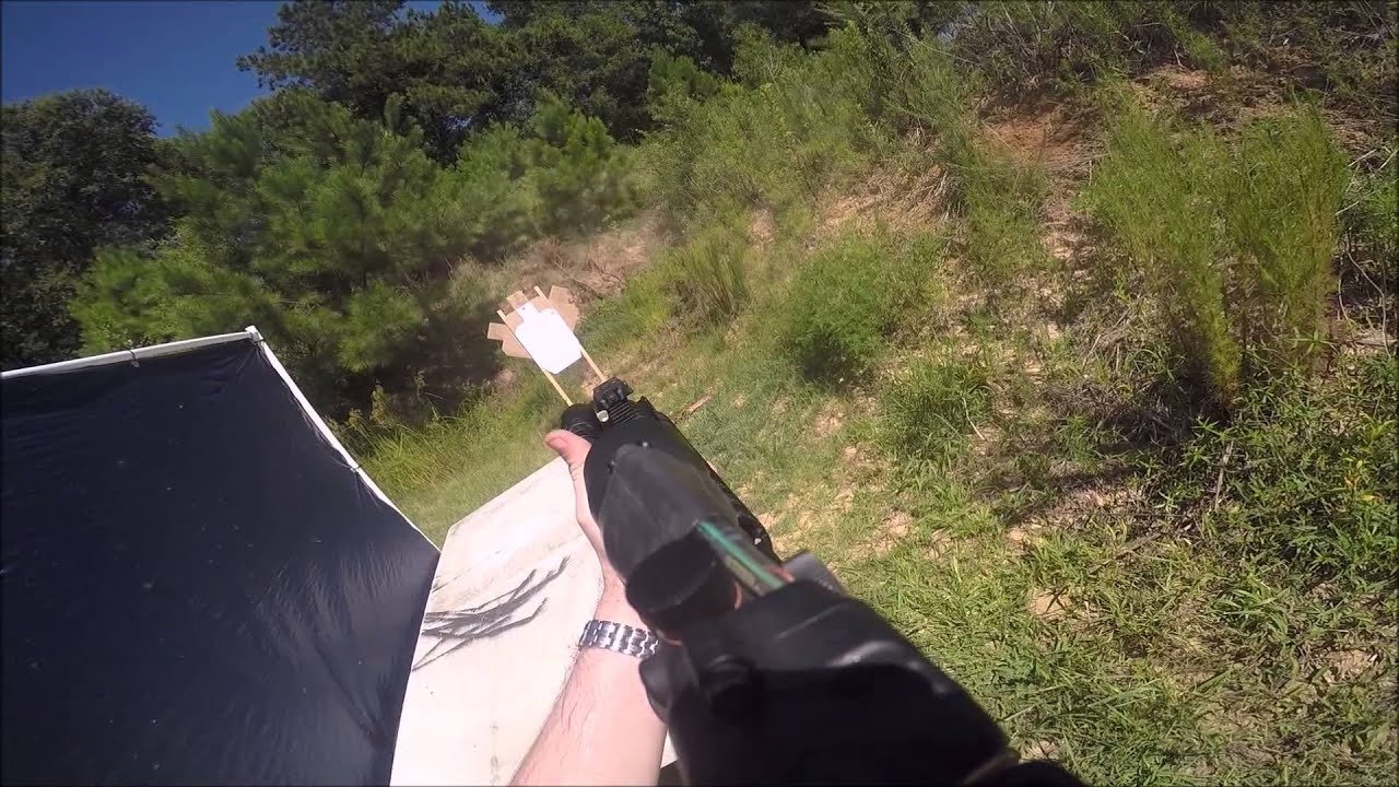 Using a Trijicon ACOG at short range.