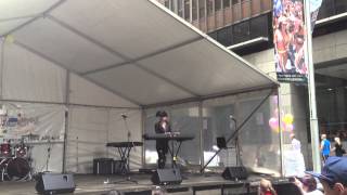 Christina Parie - "Glitter In The Air" (Pink Cover) (Live In Martin Place)