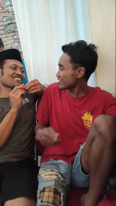 Sekarang Dangdutan Brewog