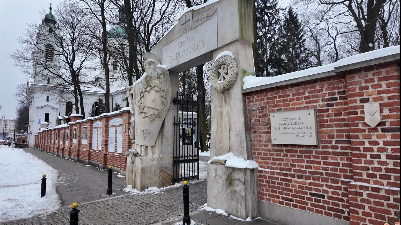 GDY KAMIENIE MÓWIĄ 🛡️ Zimowe Powązki  Od Niemena po Bohaterów naszych dni  Wielka Pamięć  🏛️❄