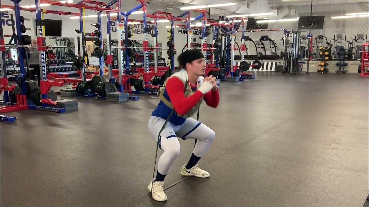 1 1/4 Banded Squat (optional vest) YouTube