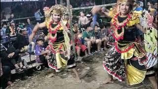 Tari Wayang 4, celengan & Devil