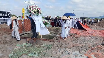 Buổi đưa tiễn nơi cực lạc 