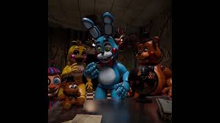 Puppet joins distracted FNAF 2 Toy Animatronics