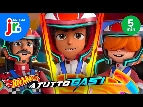 NULLA CI PUÒ FERMARE 💥 Hot Wheels, a tutto gas! 🏎 Netflix Junior Italia
