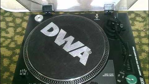 D.W.A. - Žádná změna (Suprtrupr fígle)