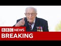 Captain Sir Tom Moore dies with coronavirus - BBC News