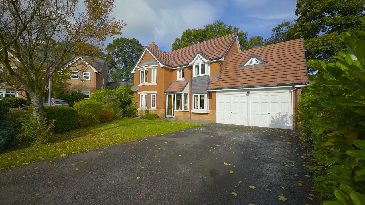 10 Douglas Muir Gardens, Mains Estate, Milngavie, G62 7RZ YouTube