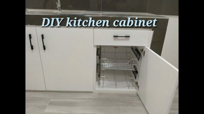 DIY Pull-Out Basket For The Kitchen – Mounted In Minutes!