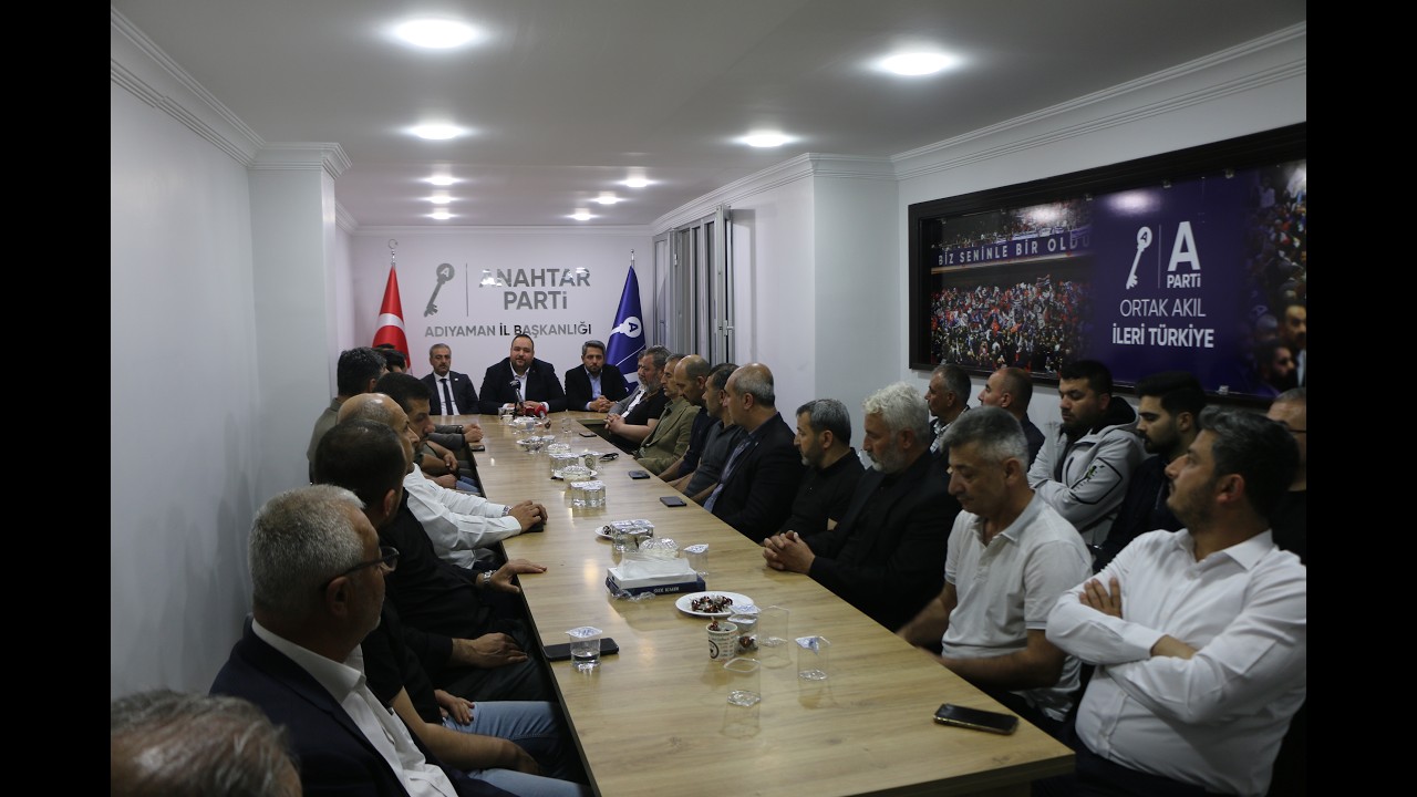 Anahtar Parti Adıyaman İl Başkanlığı’nda bayramlaşma programı düzenlendi