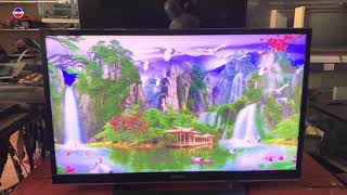 The damaged TV produces beautiful 3D imag | Building a homemade 'wallpaper TV' screenshot 2
