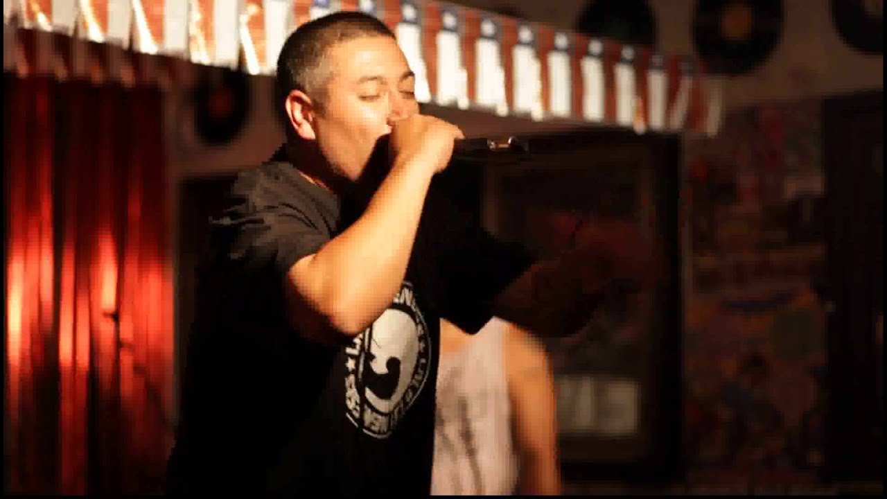Watch Mensaje ,B.L.K Malcolm Meneses,LB1,Chino Maquina ,Deejay Rata,diciembre 22 del 2012 on YouTube Watch Mensaje ,B.L.K Malcolm Meneses,LB1,Chino Maquina ,Deejay Rata,diciembre 22 del 2012 on YouTube