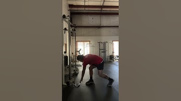 Split stance low cable row