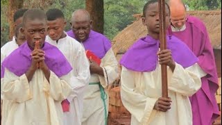Nyimbo za Mazishi/kwaresma Catholic nyarugusu camp