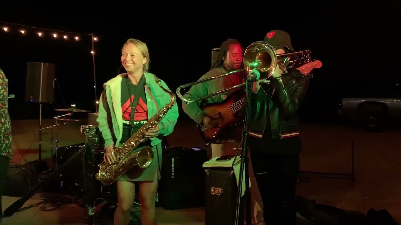 Sensory Tribe performs Sister Nancy X Bruno Mars cover — Bam Bam // Show Me