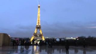 Eiffel Tower Sparkles At 6Pm