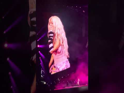 Karol G Rose Bowl Stadium QLONA LIVE 🌸🩷