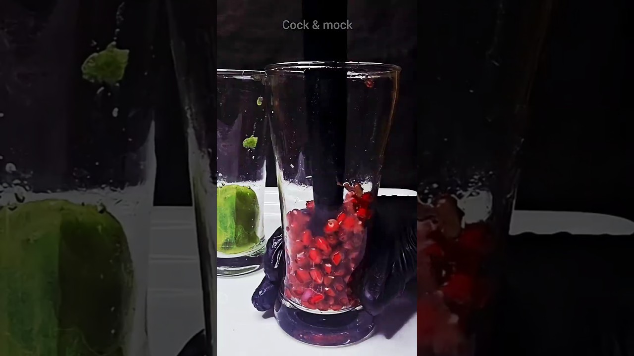 ultra refreasing pomegranate kiwi mixology drink 🍹🍹 