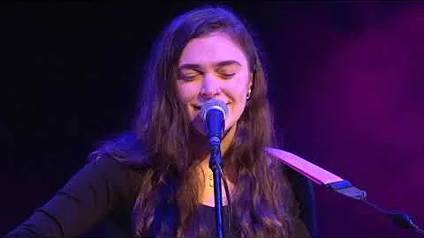 Lorraine Nash in Concert - Trad Connections
