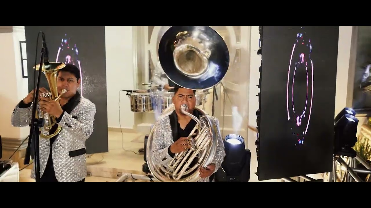 Pa Que Volver - El Coyote y su Banda Tierra Santa