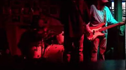 Alan Haynes ~ "Ella's Blues", with Appa Perry & Cu...