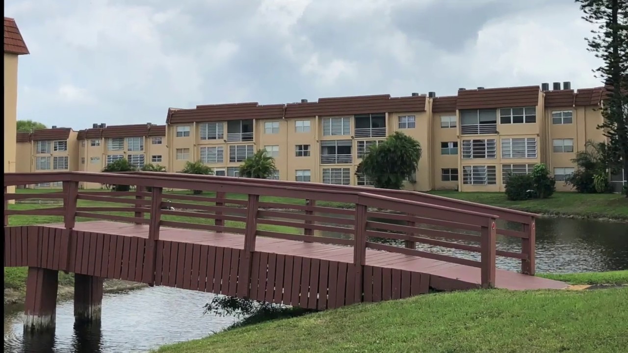 2781 N Pine Island Rd. Sunrise FL 33322