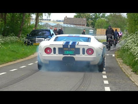 This Ford GT Is LOUD! Acceleration Exhaust SOUNDS!