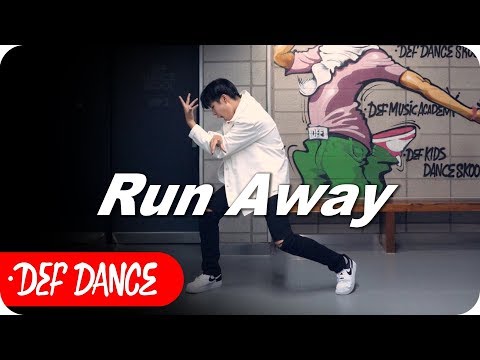 TXT (투모로우바이투게더) - <strong>Run</strong> Away 커버댄스 No.1 댄스학원 KPOP <strong>DANCE</strong> COVER(Mirrored) 데프 아이돌 프로젝트 최신가요안무 빨리평가