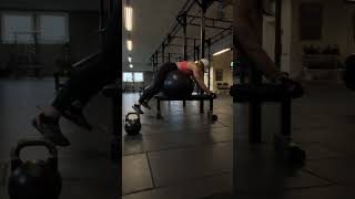 Reverse hyper leg extension on bench/ball