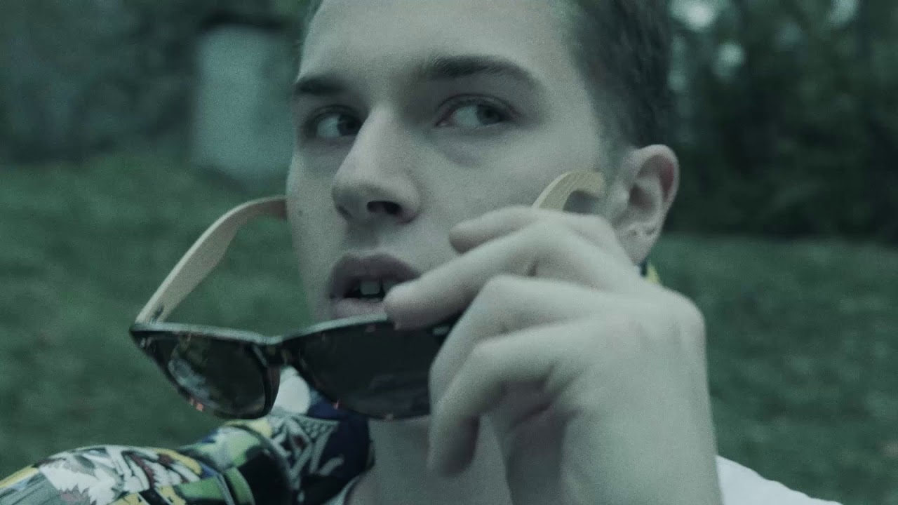 MxAxMxA - Electro Pioneer / Электропионер [Official Video]