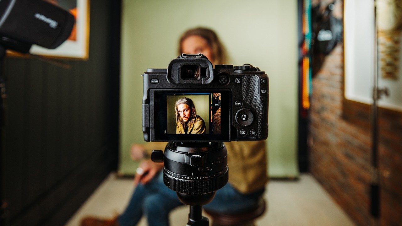 $2000 VS $10,000 Camera - Can you even tell the difference?, on YouTube