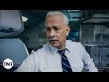 Captain Sully Tom Hanks Emergency Lands A Plane Full Of Passengers CLIP Sully 2016 TNT 