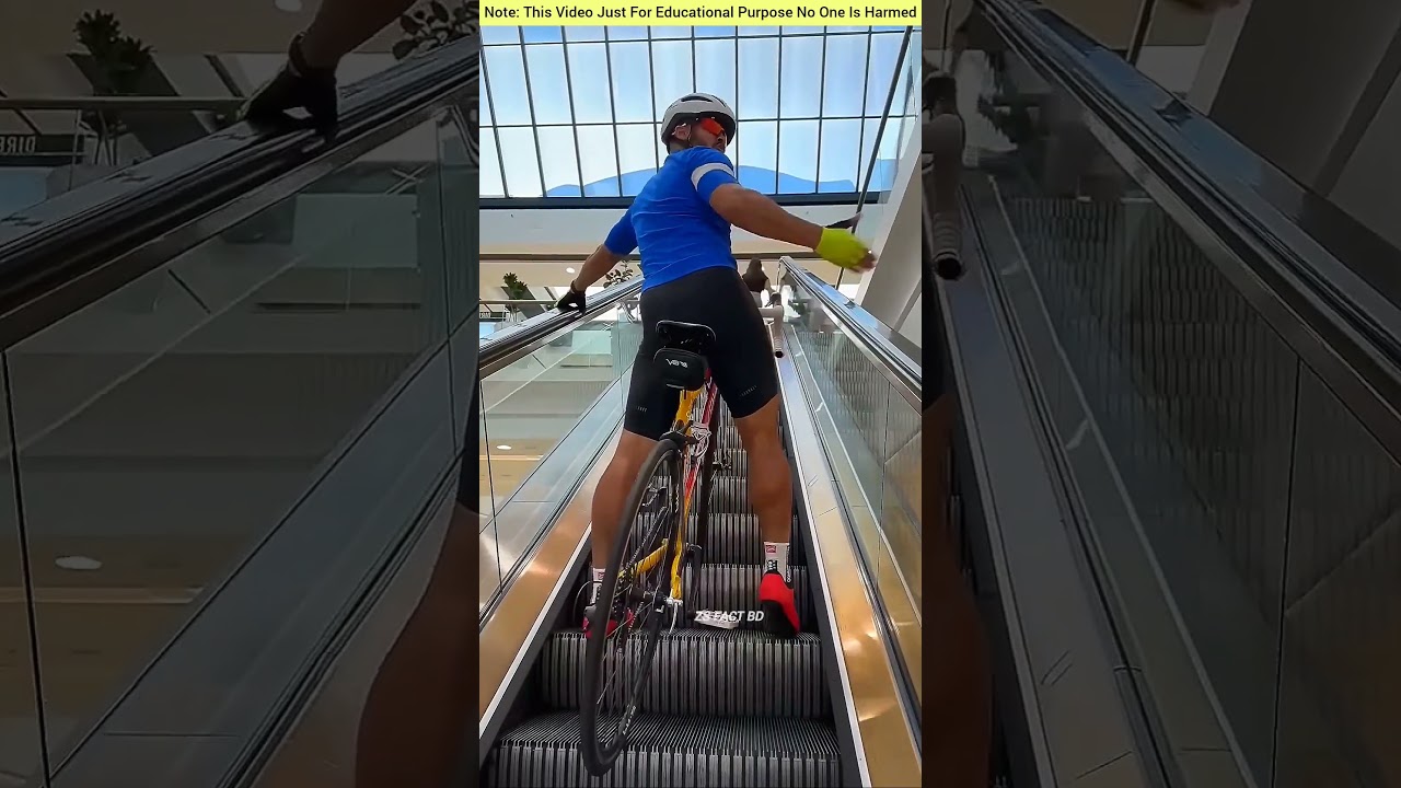 Crazy cyclist🤣