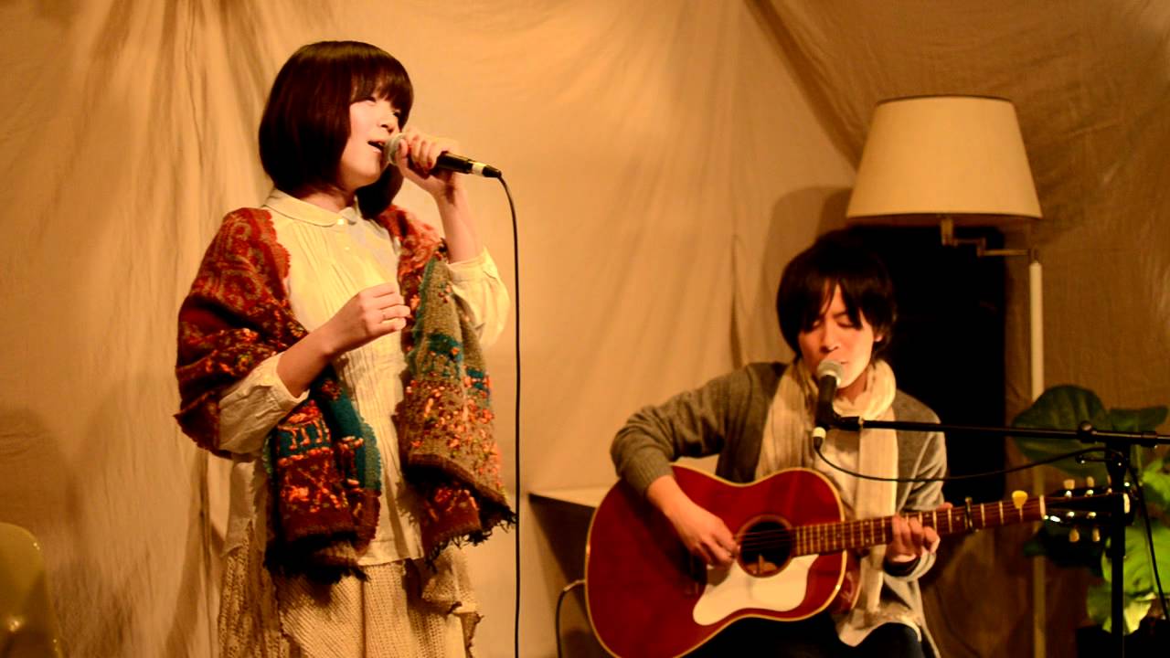 Watch 月灯 /「水面の月」2012.01.25 at.cafeRoom on YouTube Watch 月灯 /「水面の月」2012.01.25 at.cafeRoom on YouTube