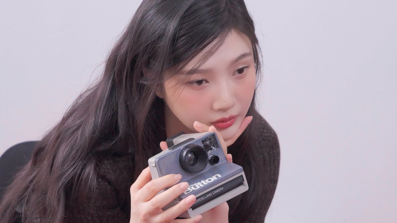 JOY TOD’S Behind! | Harper's BAZAAR, Singapore