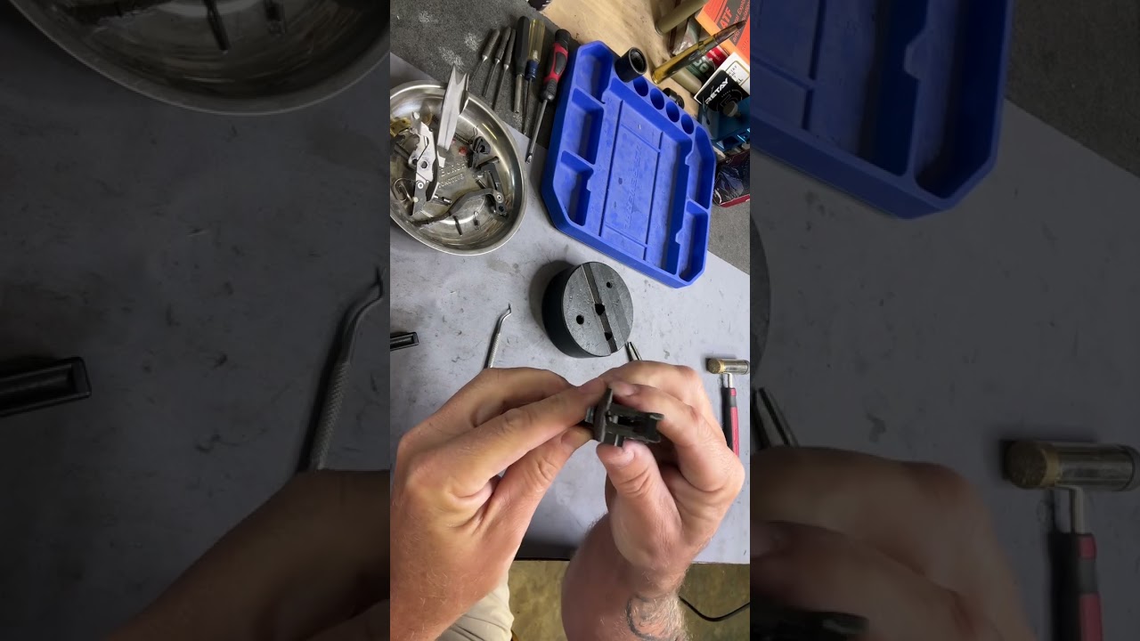 Complete disassembly Browning A5 (new) Trigger group