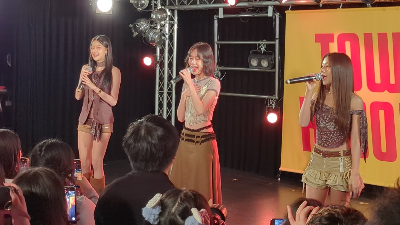PiXXiE 初来日記念インストアイベント 20250510@タワーレコード渋谷店B1F CUTUP STUDIO
