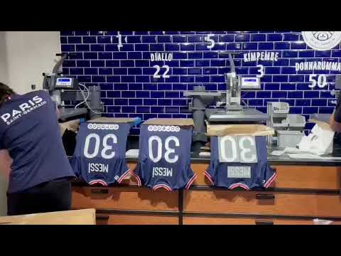 Printing Messi shirts at PSG shop isn't fun at the moment ?
