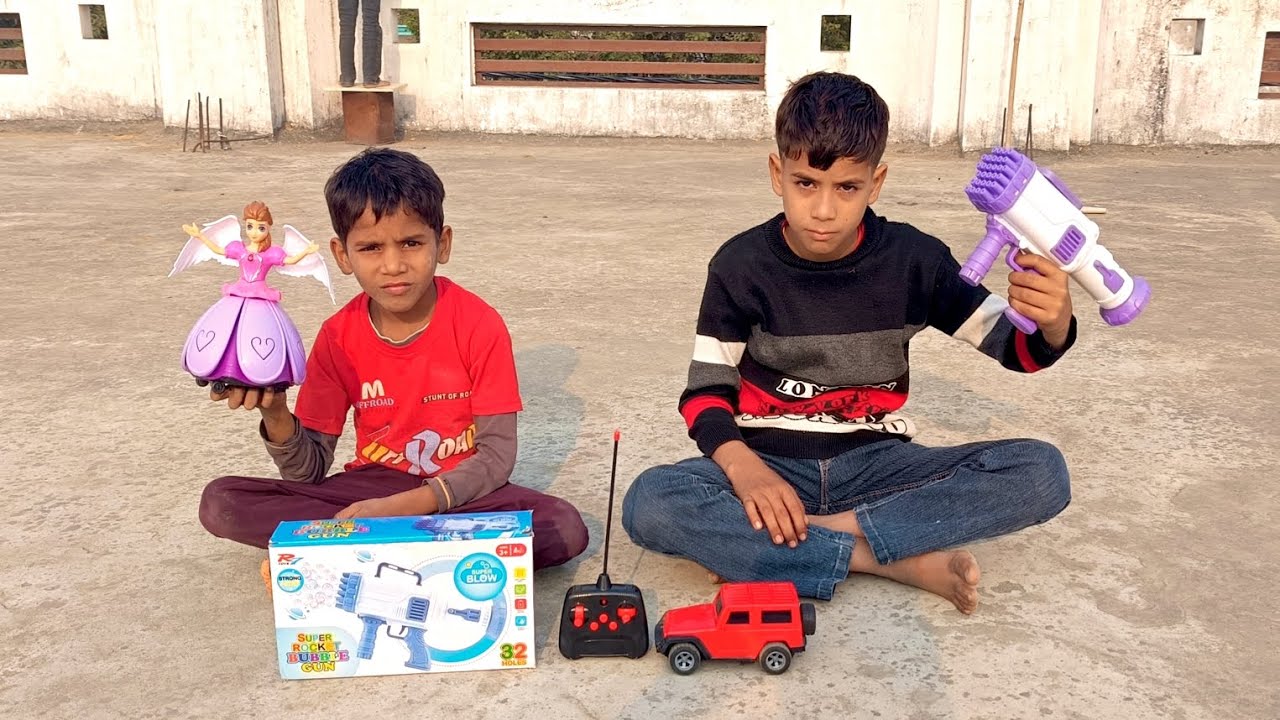 gadi wala cartoon | helicopter toys doll thar ki video￼ bubble gun ki video￼ tractor 😱