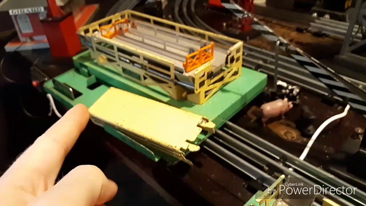 How to fix the lionel 3656 cattle ramp