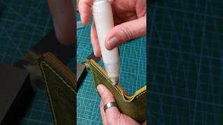 How to burnish leather edges in less than 5 minutes? Some leathercraft secrets shared.